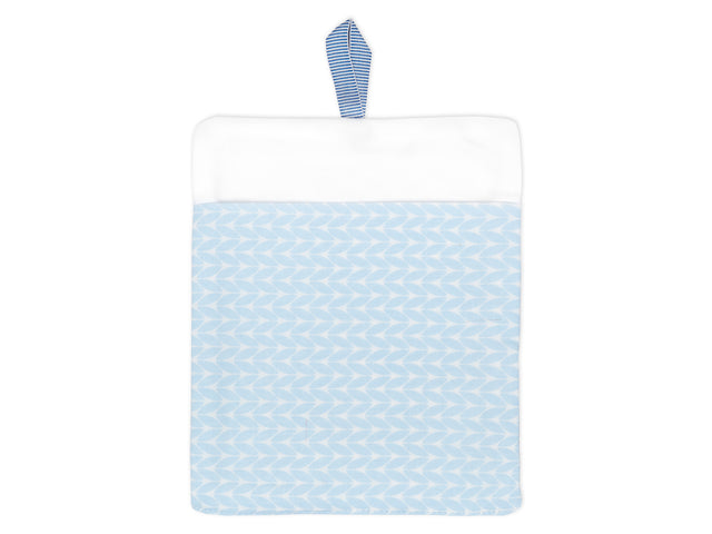 Washcloth small leaves light blue on white