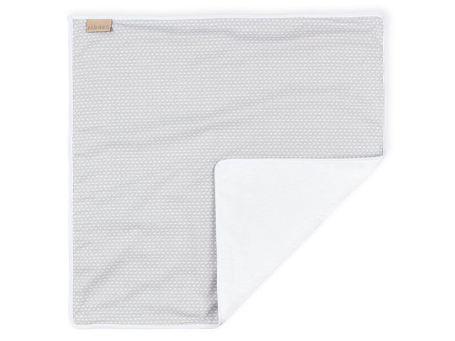 Cambiador hojas pequeñas gris claro sobre blanco