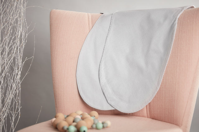 Nursing pillow cover checked grey