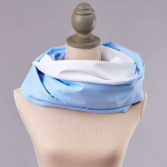 Pyjama d'allaitement uni blanc pois blancs sur bleu clair