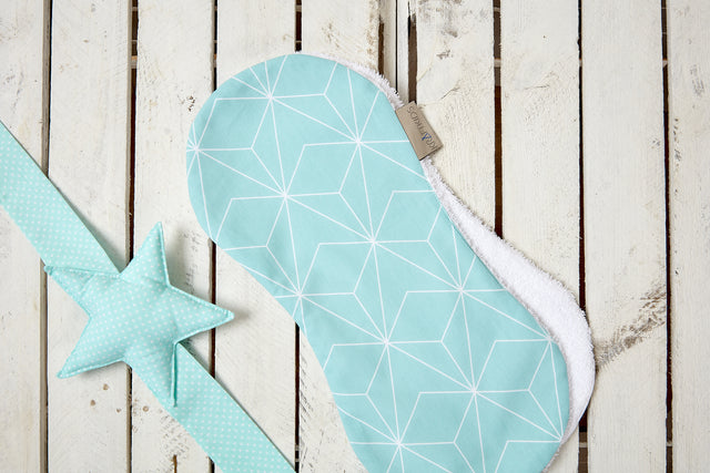 Burp Cloth White Thin Diamonds on Mint