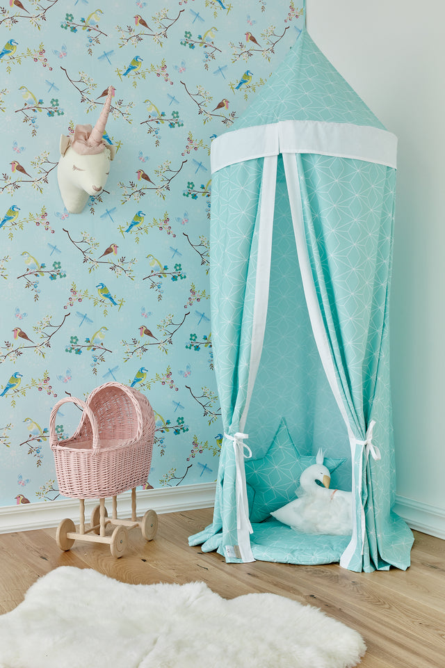 Hanging tent white thin diamonds on mint