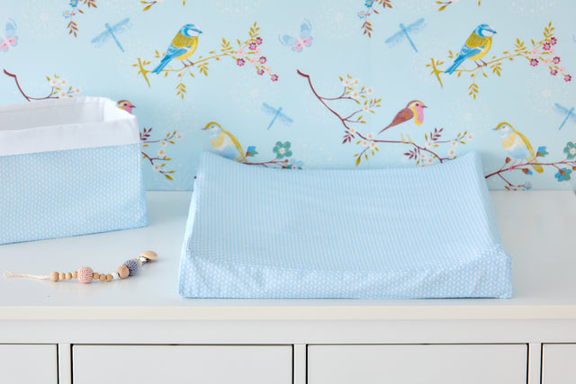Bezug für Keilwickelauflage kleine Blätter hellblau auf Weiß
