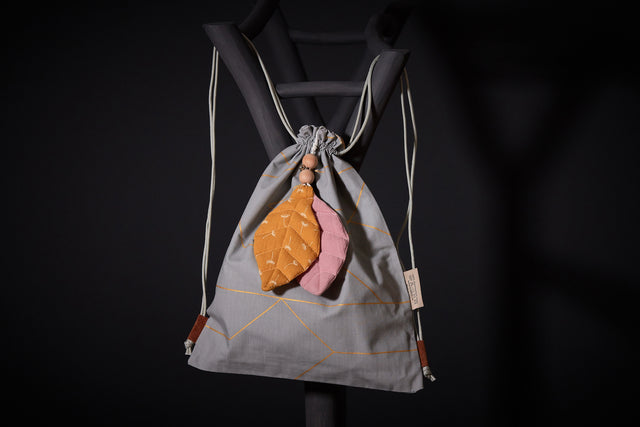 Pendant muslin yellow dandelion muslin pink