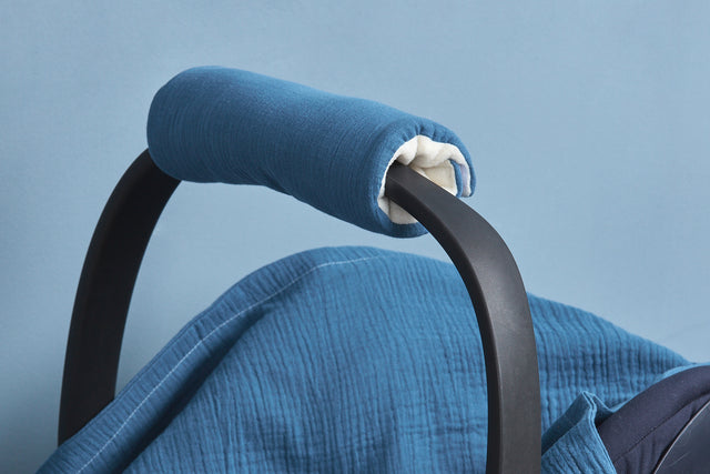 Arm protector baby seat muslin blue