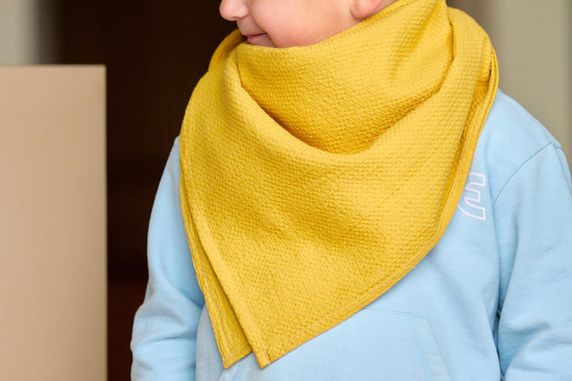 Scarf double crepe yellow mustard