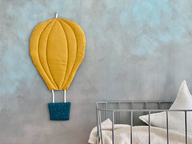 Balloon muslin golden dots on yellow
