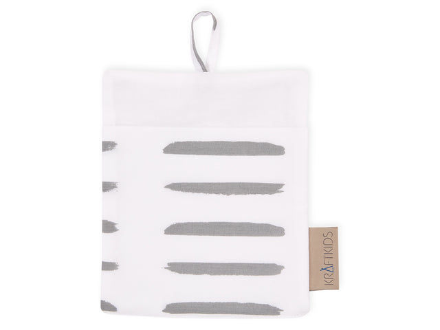 Washcloth gray strokes on white