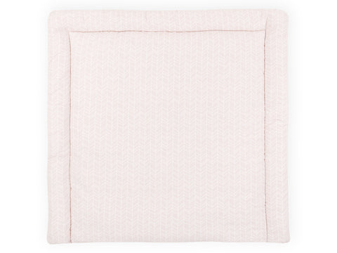 Changing mat white feather pattern on pink