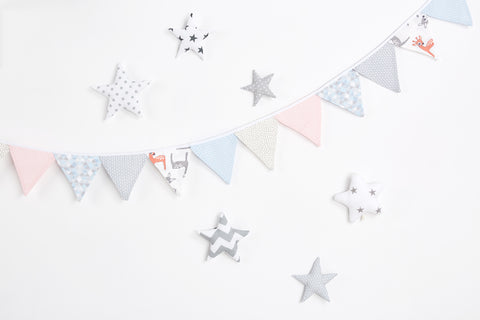 Bunting with small leaves and little fawns