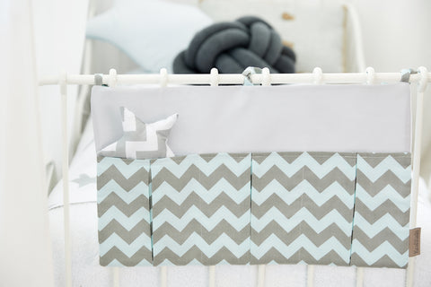 Bed bag plain gray chevron light gray and mint