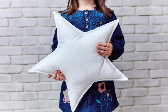 Star cushion plain white