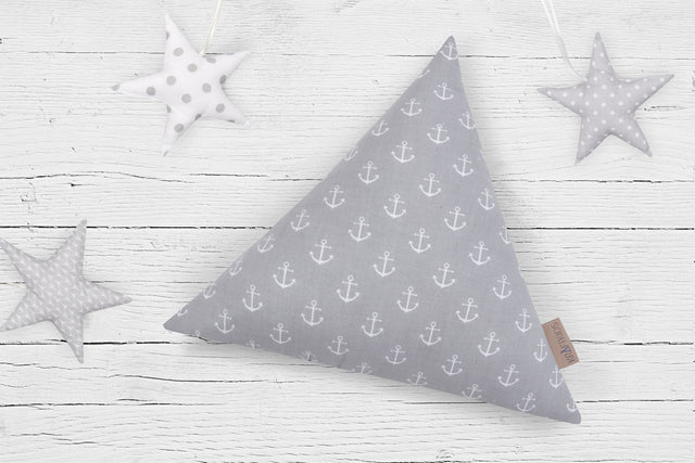Fabric triangle white anchors on grey