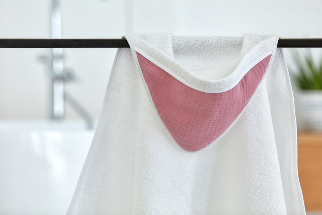 Muslin pink håndklæde med hætte