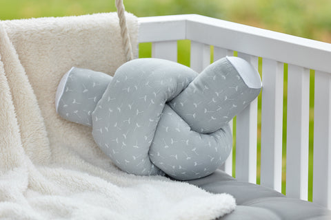 Changing table border muslin gray dandelions