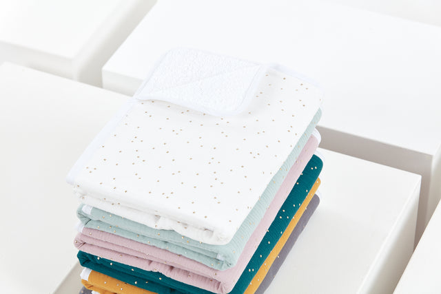 Changing pad muslin golden dots on white