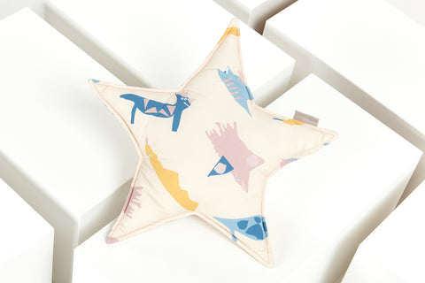 Stjernepude Zoes dinosaurer på beige