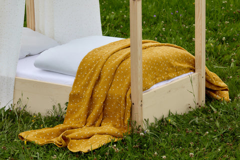 Bedspread muslin yellow dandelions