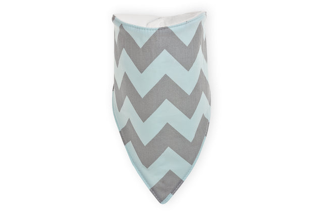 Triangle scarf chevron light gray and mint