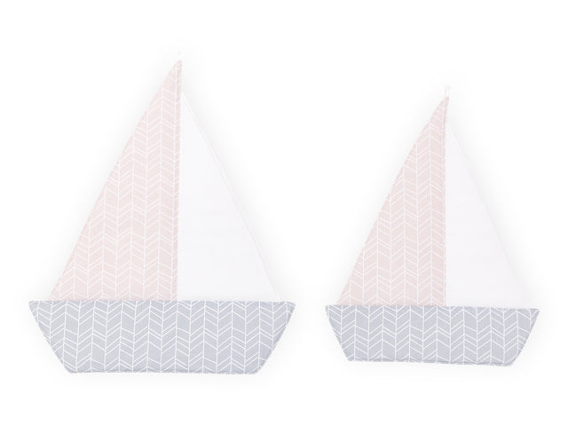 Sailboat white feather pattern on pink